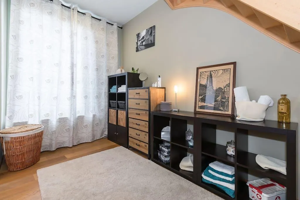 Homestay Casa Clara Apartment Bruges